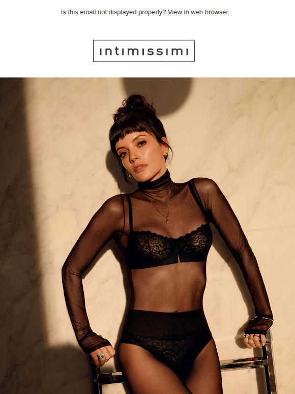 Lily Allen: The new face of Intimissimi