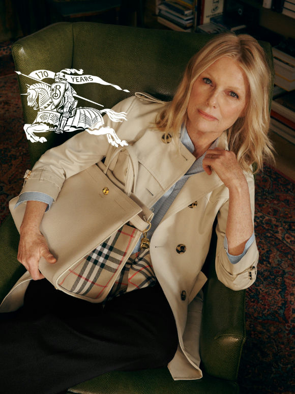 Just landed: discover new bags, shoes and scarves