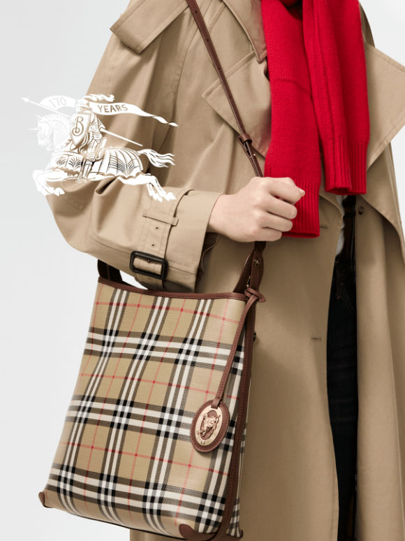 New bags in natural tones