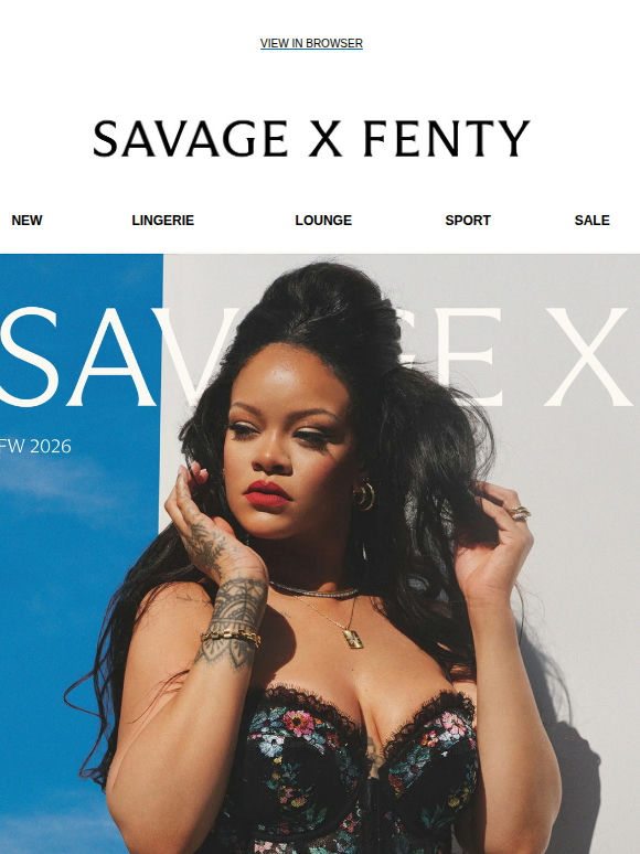Nobody Does Piccadilly Lace Like Rihanna