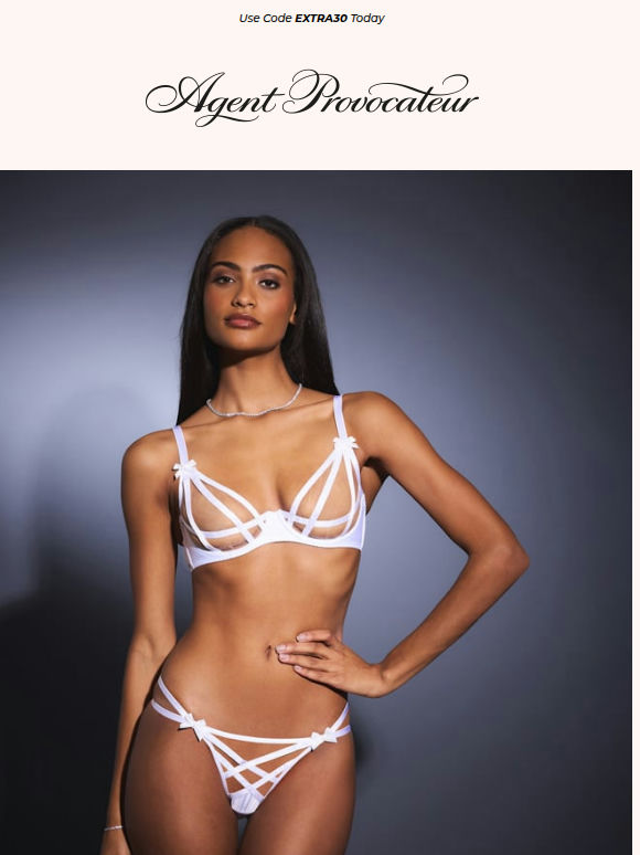 Striking In White | Take An Extra 30% Off