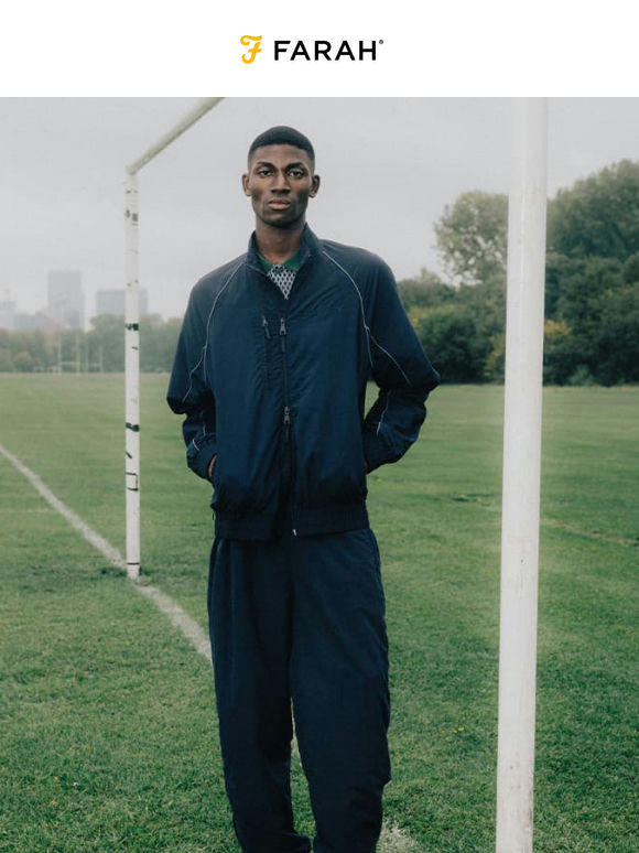 Master transitional dressing with this season’s key layering pieces