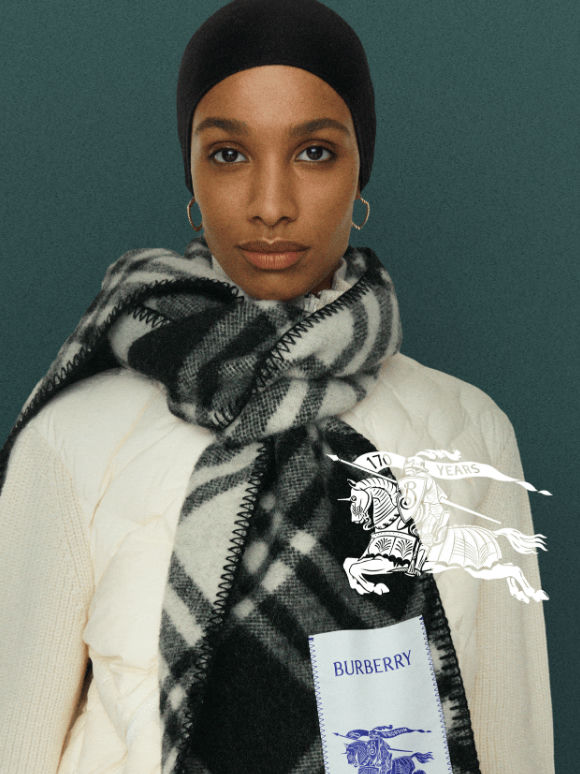New scarves in season-ready tones