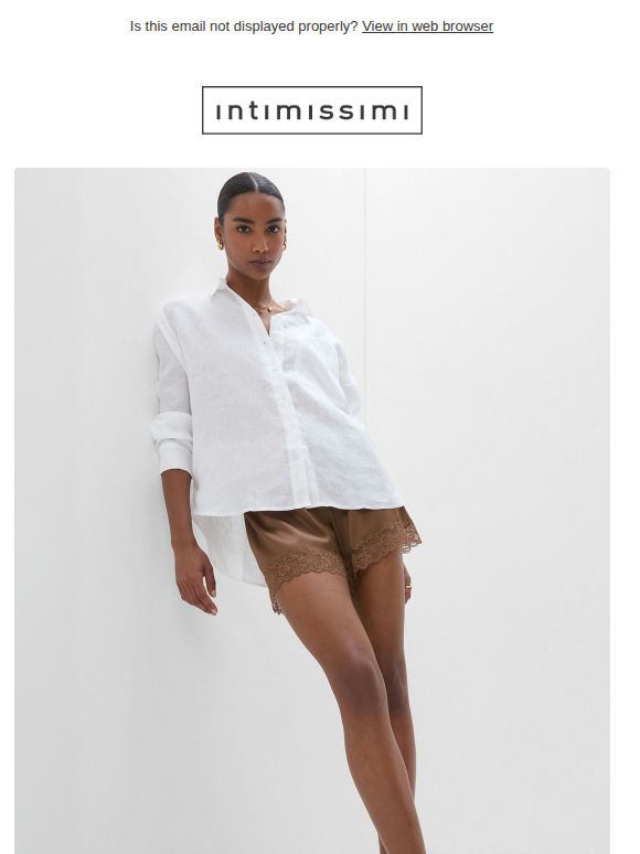 Summer trends for the grass court season.